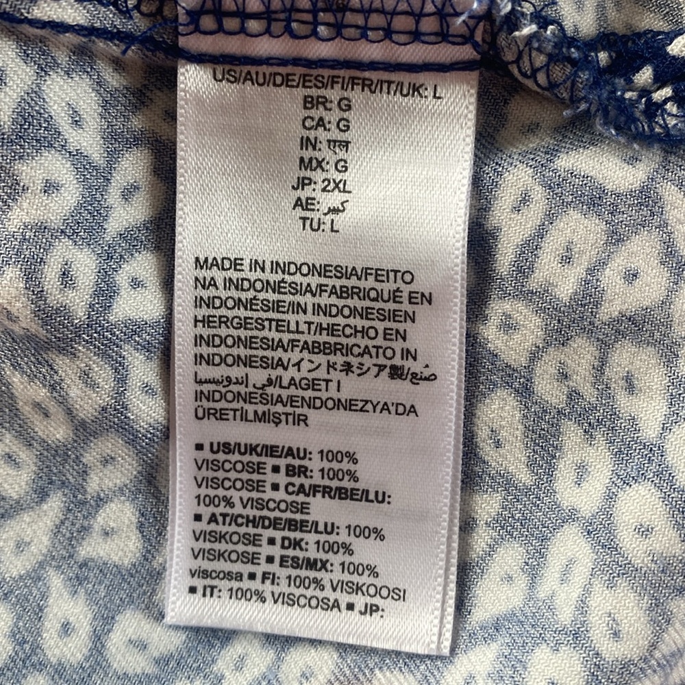 Amazon Essentials top, Size L - Picture 6 of 7